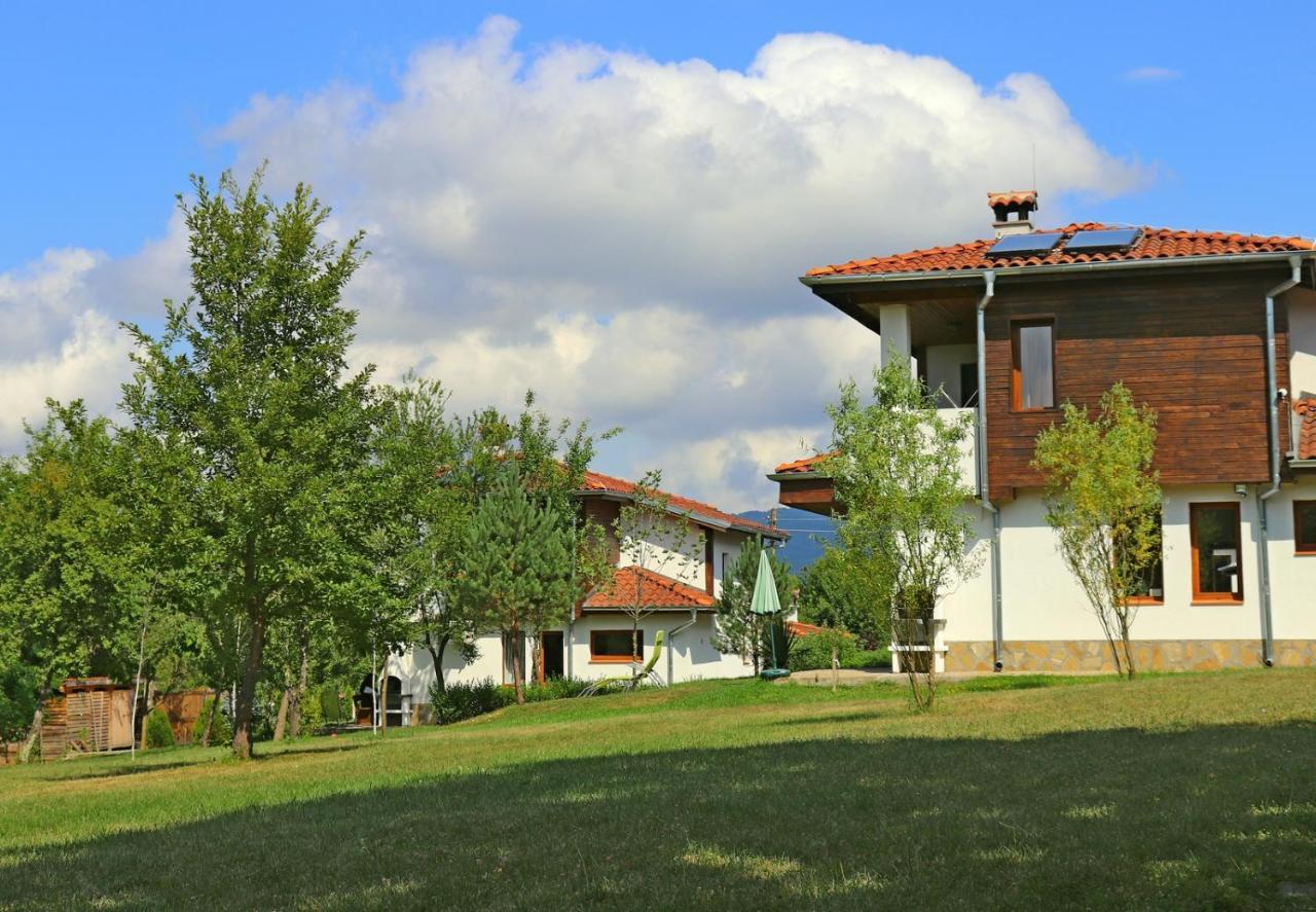 Sinjirite Complex Hotell Elena Exteriör bild