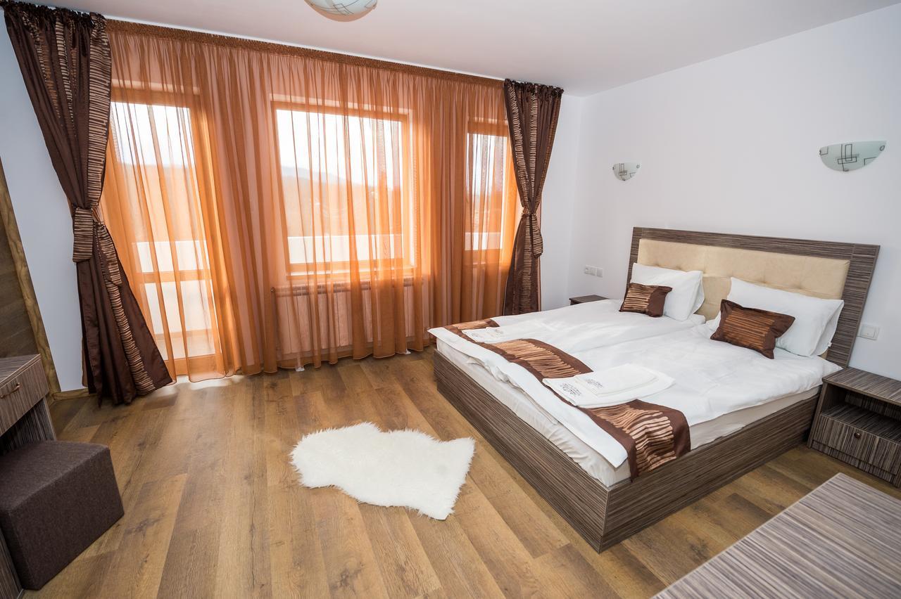 Sinjirite Complex Hotell Elena Exteriör bild