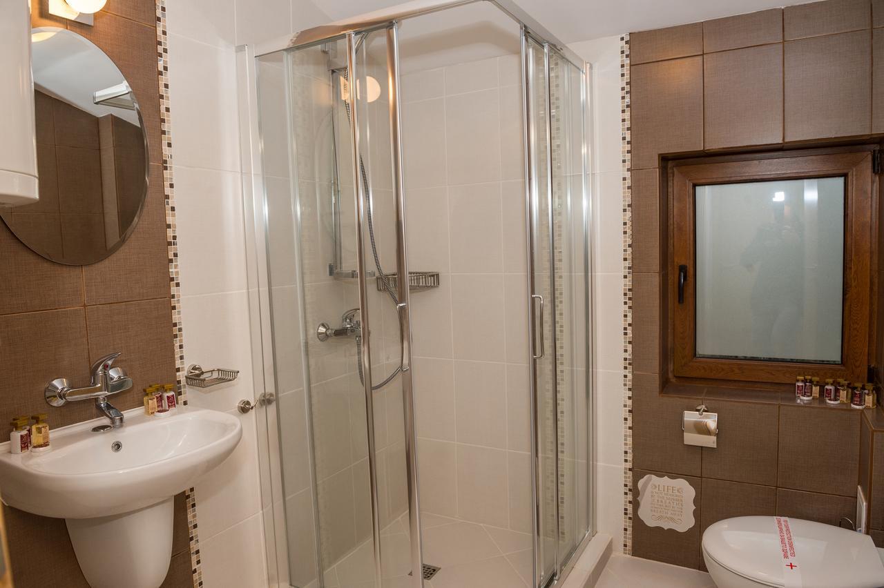 Sinjirite Complex Hotell Elena Exteriör bild